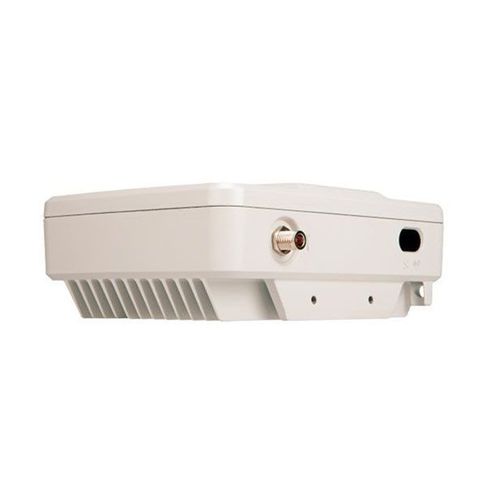 MOTOTRBO SLR 1000 repeater, Motorola Solutions  